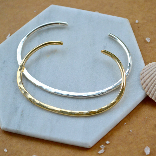 Canoe cuff bracelets silver gold oval hammered texture cuff bracelet sizes handmade hammered nautical cuff bracelet nickel free cuffs sustainable jewelry inclusive size bracelets