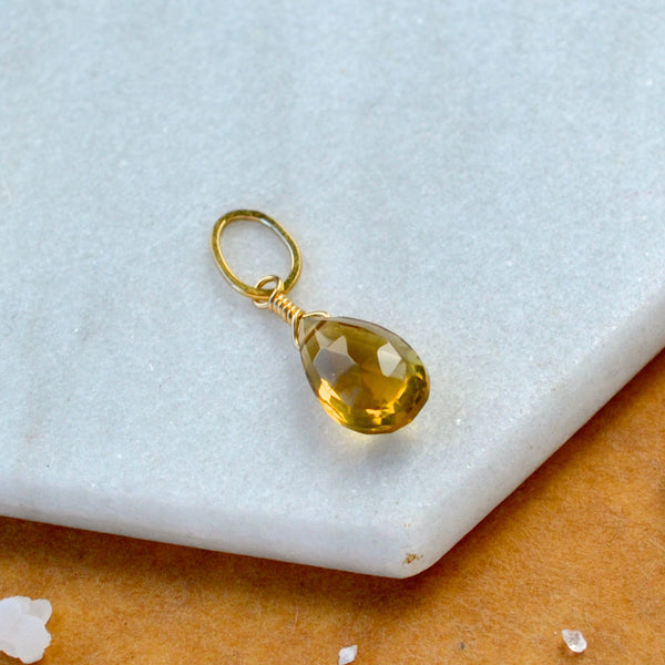 Deadwood Whiskey Quartz gemstone pendant necklace gemstone charm for charm bracelet necklace for charms for necklaces gold ale brown gem pendant