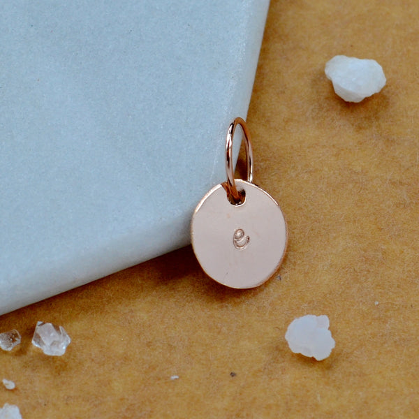 LETTER CHARM, lowercase e initial charms, handmade alphabet circle charm, cursive e letter pendant, simple jewelry, delicate handmade charm, sustainable rose gold