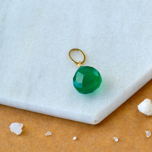 Stunna Green Onyx gemstone pendant necklace gemstone charm for charm bracelet necklace for charms for necklaces gold kelly green gem pendant