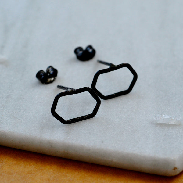 buoy stud earrings open hexagon post earring basic studs simple post earring nickel free earrings black silver floating hexagon studs black post earring