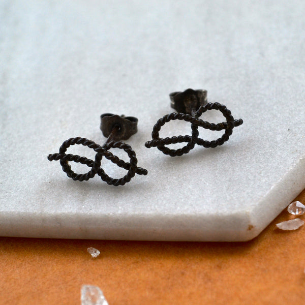 sailor knot stud earrings sailing knots post earring basic studs simple post earring nautical wedding earrings black silver rope knot studs black post earring