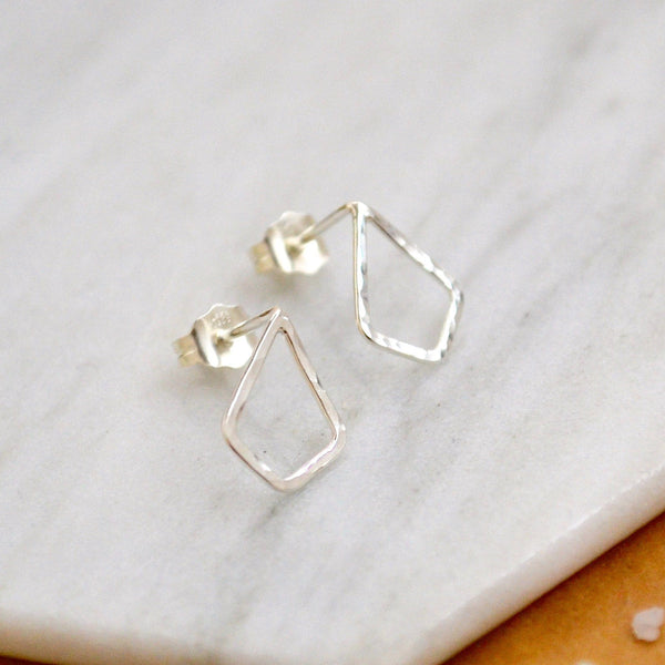 Dunes Stud Earrings - minimalist hammered kite post earrings - Foamy Wader