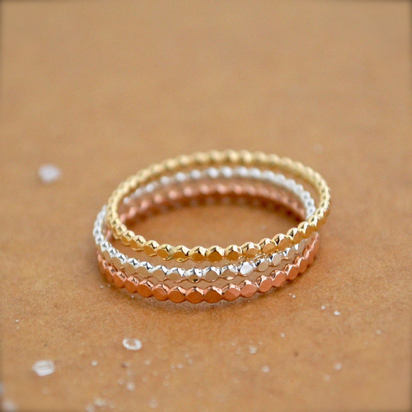 Droplets Ring - beaded dotted shimmering stacking ring in precious metals - Foamy Wader