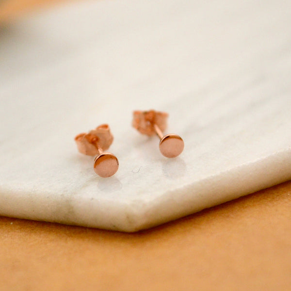 Simplicity Stud Earrings - minimalist dainty circle post earrings in gold, silver, or rose gold - Foamy Wader