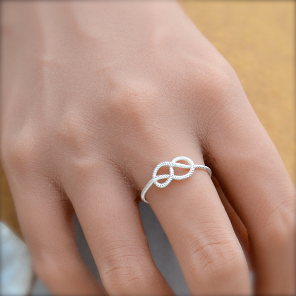 Sailor's Knot Ring - handmade nautical minimalist infinity rope knot ring - Foamy Wader