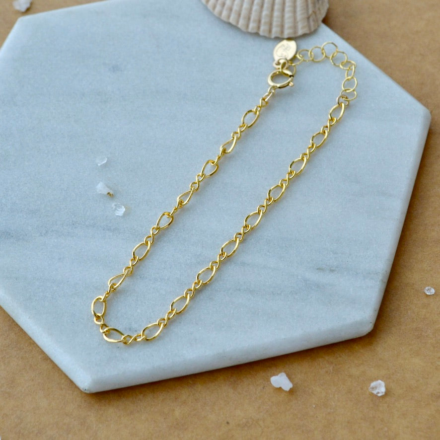 Curves Chain Bracelet - curvy infinity custom chain bracelet made to order