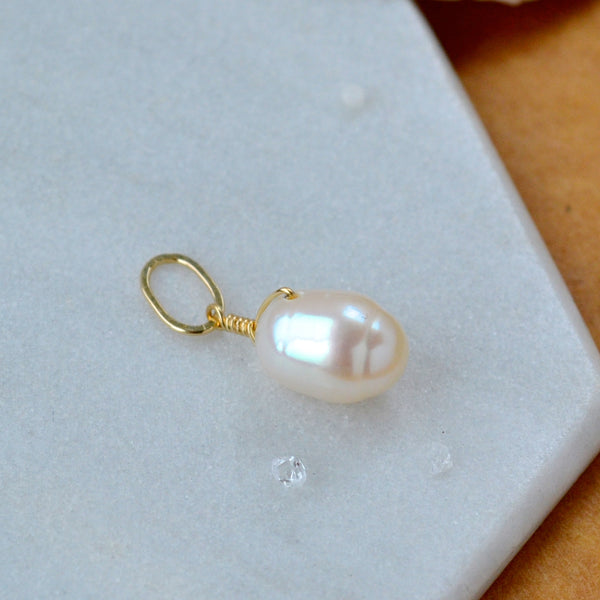 Ivory pendant pearl charm gemstone jewelry simple cream pearl pendant handmade 14K gold
