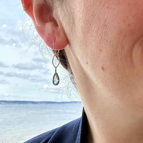 the keys earrings handmade moss aquamarine earring gemstone dangle ear rings gold sustainable jewelry on model