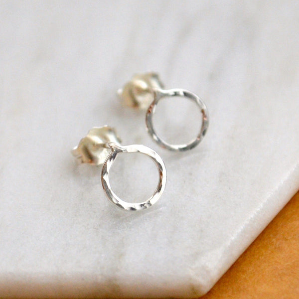 Shine Stud Earrings - minimalist dappled circle post earrings - Foamy Wader