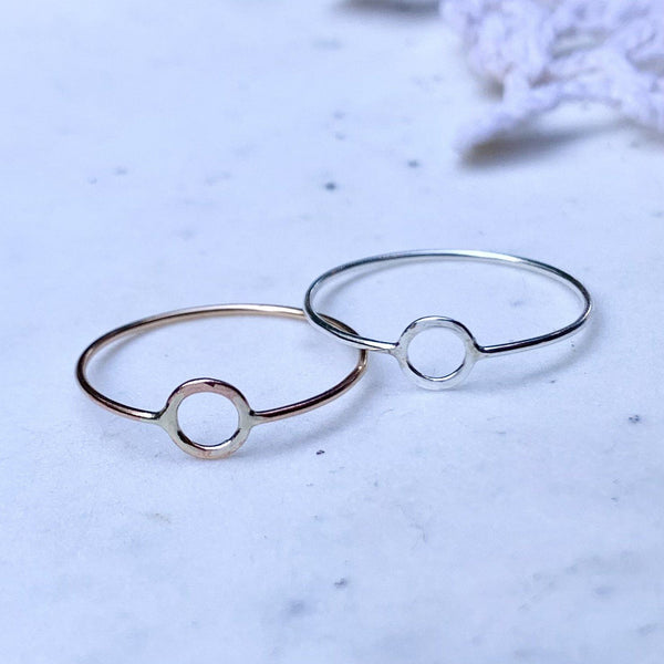 Shine Ring - hammered circle stacking ring gold and silver - Foamy Wader